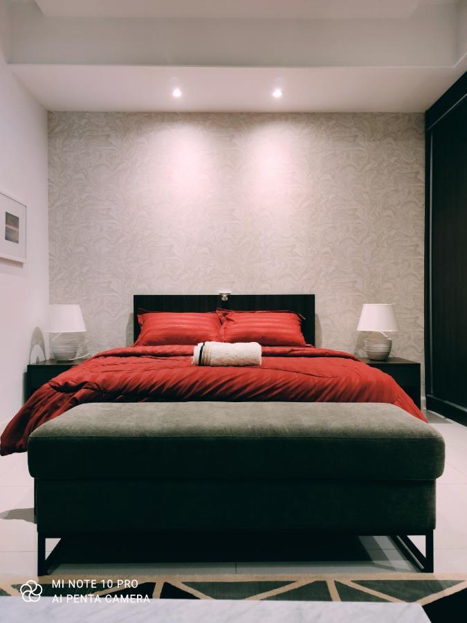 Kumkum Homestay Studio Nusajaya  Zewnętrze zdjęcie