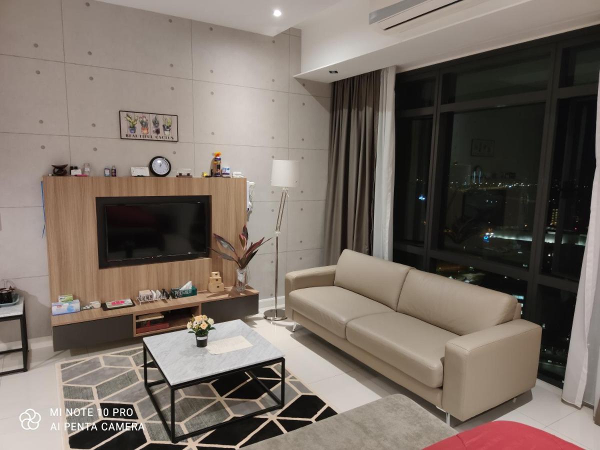 Kumkum Homestay Studio Nusajaya  Zewnętrze zdjęcie